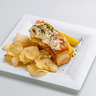 🥶 Maine Lemon Mayo Lobster Roll Combo (Cold)