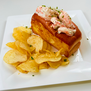 🔥 Butter & Mayo Shrimp Roll