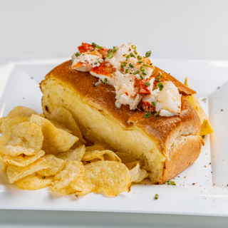 🔥 Connecticut Lobster Roll Combo (Warm)